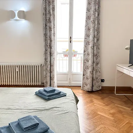 La Tua Casa Nel Cuore Di Torino Exterior photo